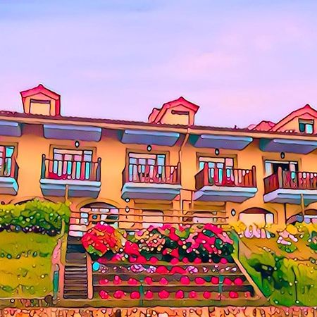 Casa De Las Flores - Apartamento Con Jardin Privado Frente A La Playa De Comillas Exterior photo