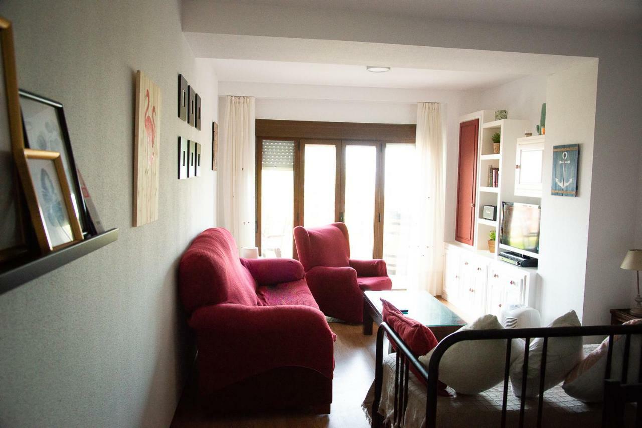 Casa De Las Flores - Apartamento Con Jardin Privado Frente A La Playa De Comillas Exterior photo
